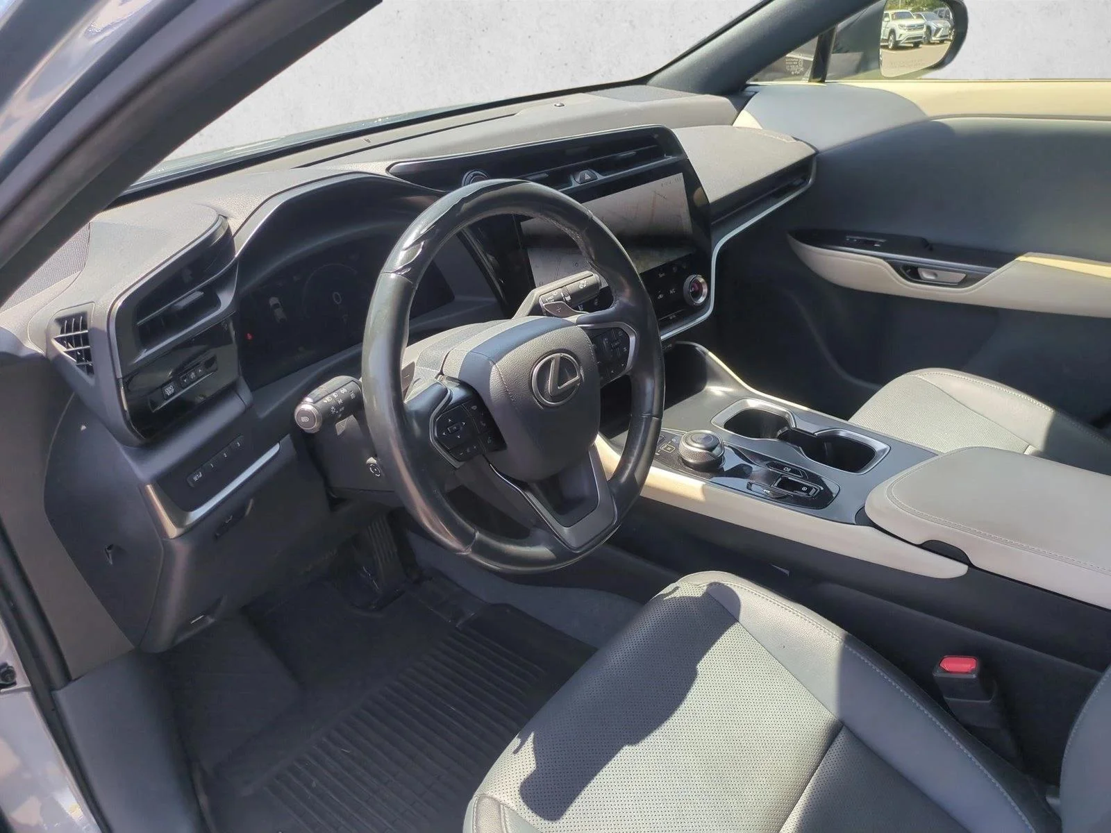 Used 2023 Ether Lexus RZ 450e Premium image 10