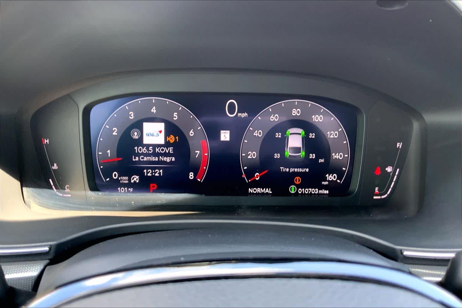Used 2024 Liquid Carbon Metallic Acura w/A-Spec Technology Package image 26