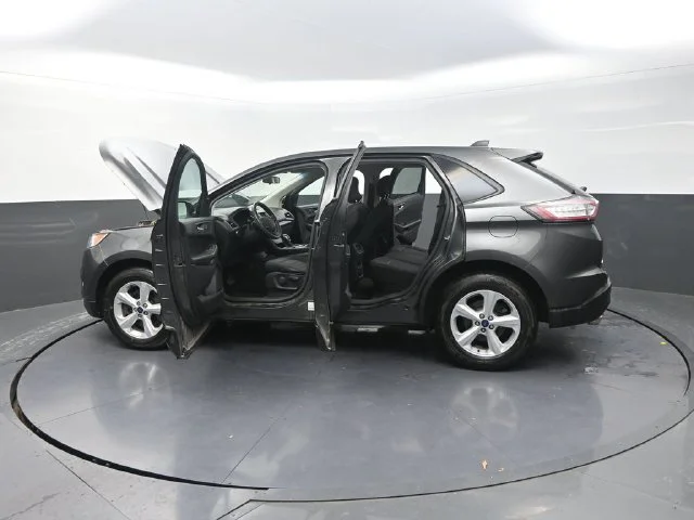 Used 2017 Gray Ford SE image 42