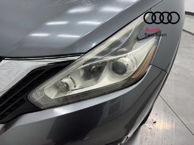Used 2015 Gray Nissan SL image 5
