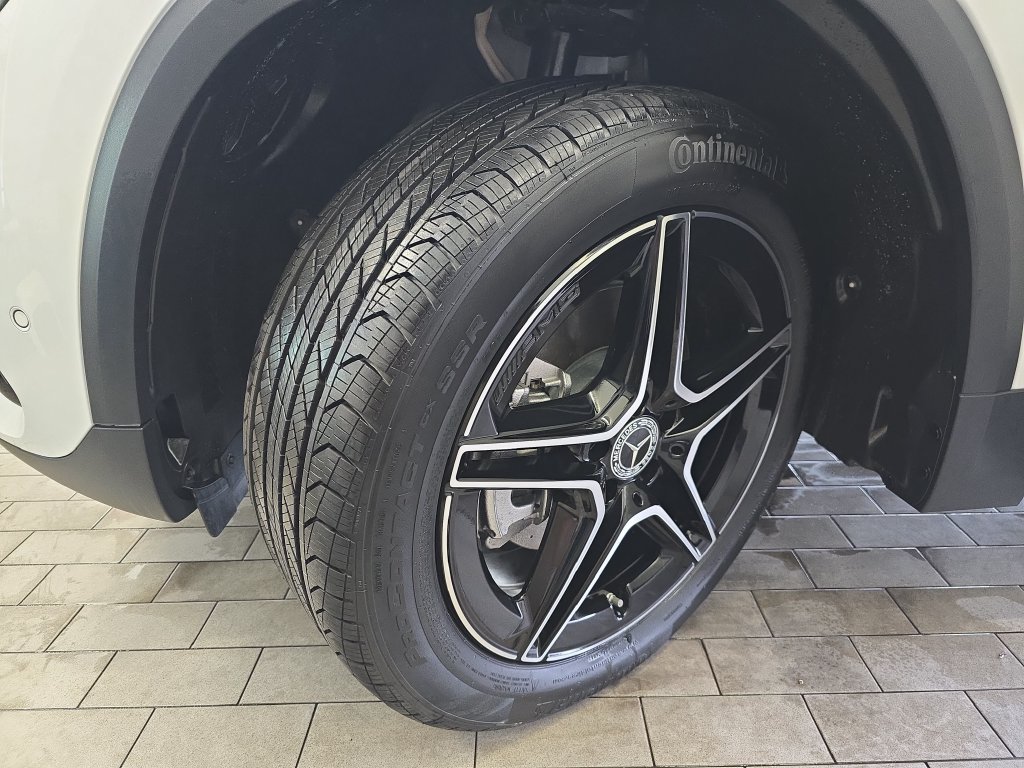 Certified Used 2026 White Mercedes-Benz GLA 250 image 33