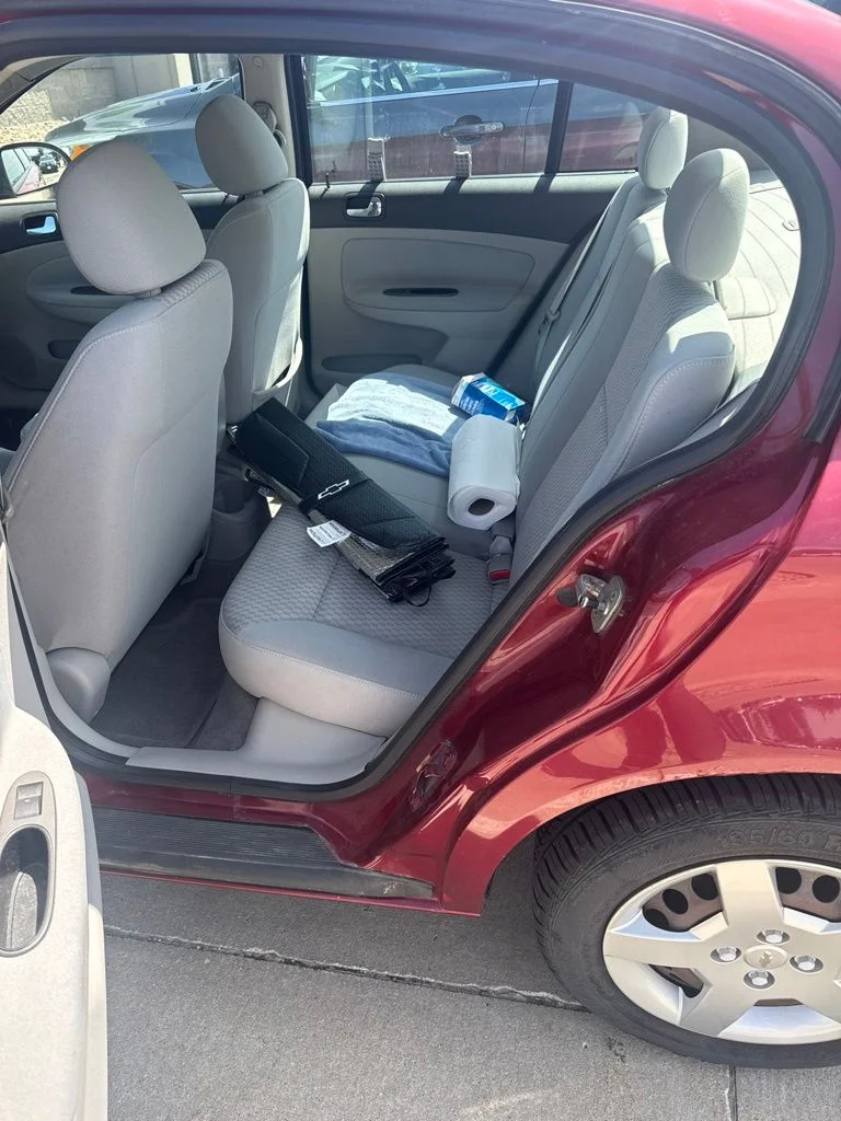 Used 2008 Red Chevrolet LT image 2