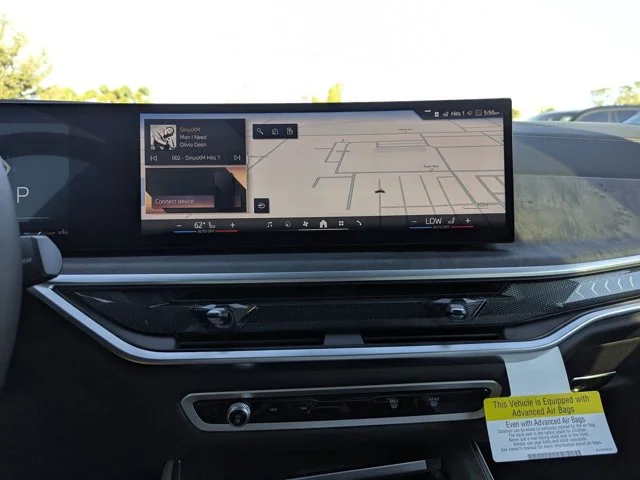 New 2026 Dravit Grey Metallic BMW sDrive40i image 24