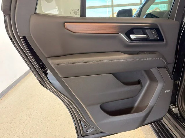 2027 GMC Yukon Denali - Photo 53