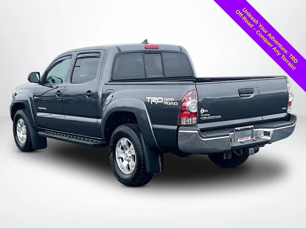 Used 2015 Gray Toyota Base image 13