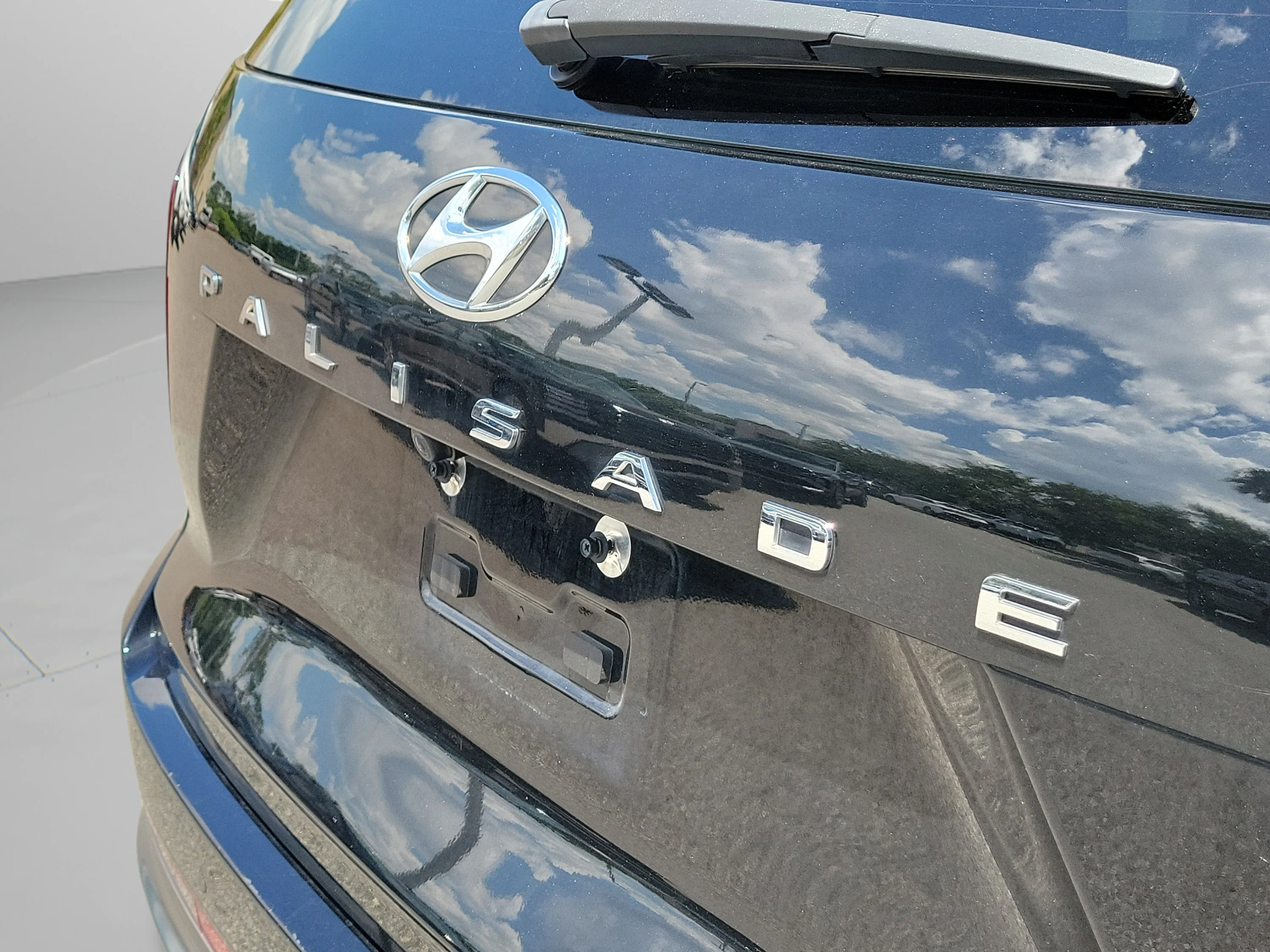 Used 2024 Abyss Black Pearl Hyundai Calligraphy image 11