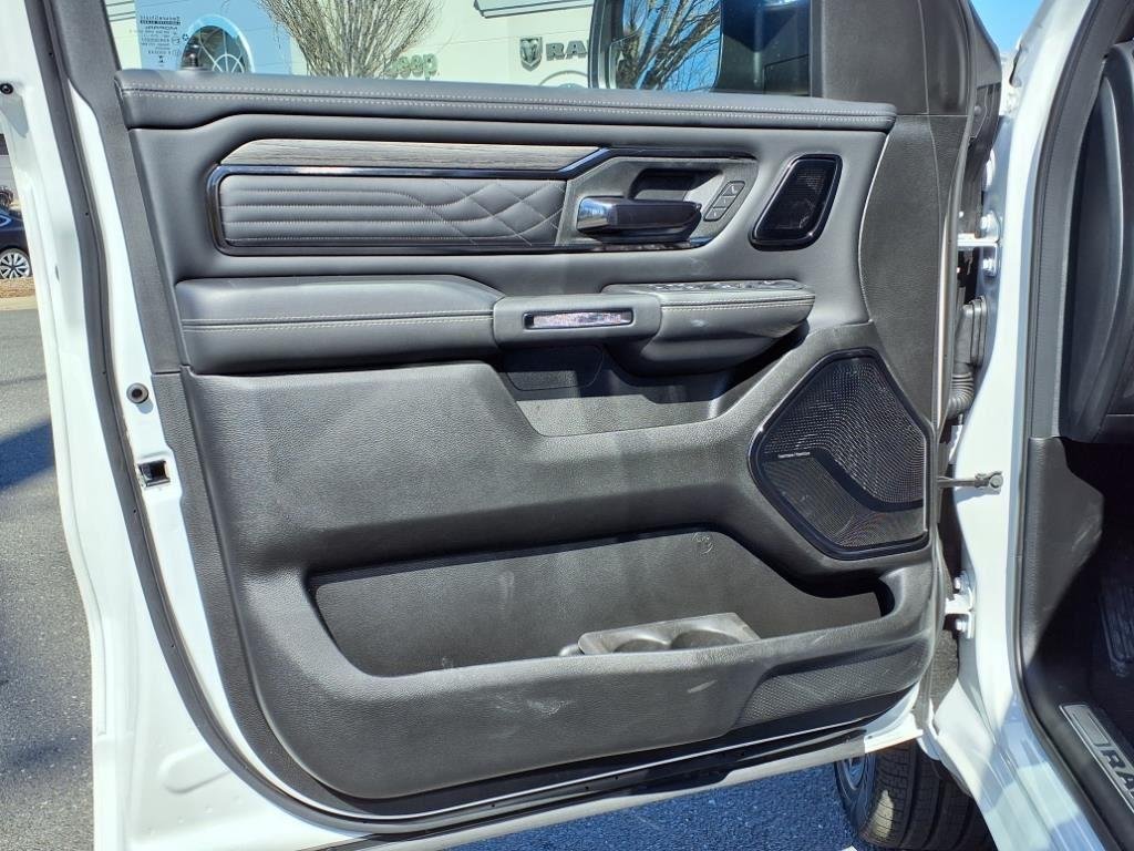 New 2025 Ivory White Tri-Coat Pearl-Coat Exterior Paint RAM Limited image 4