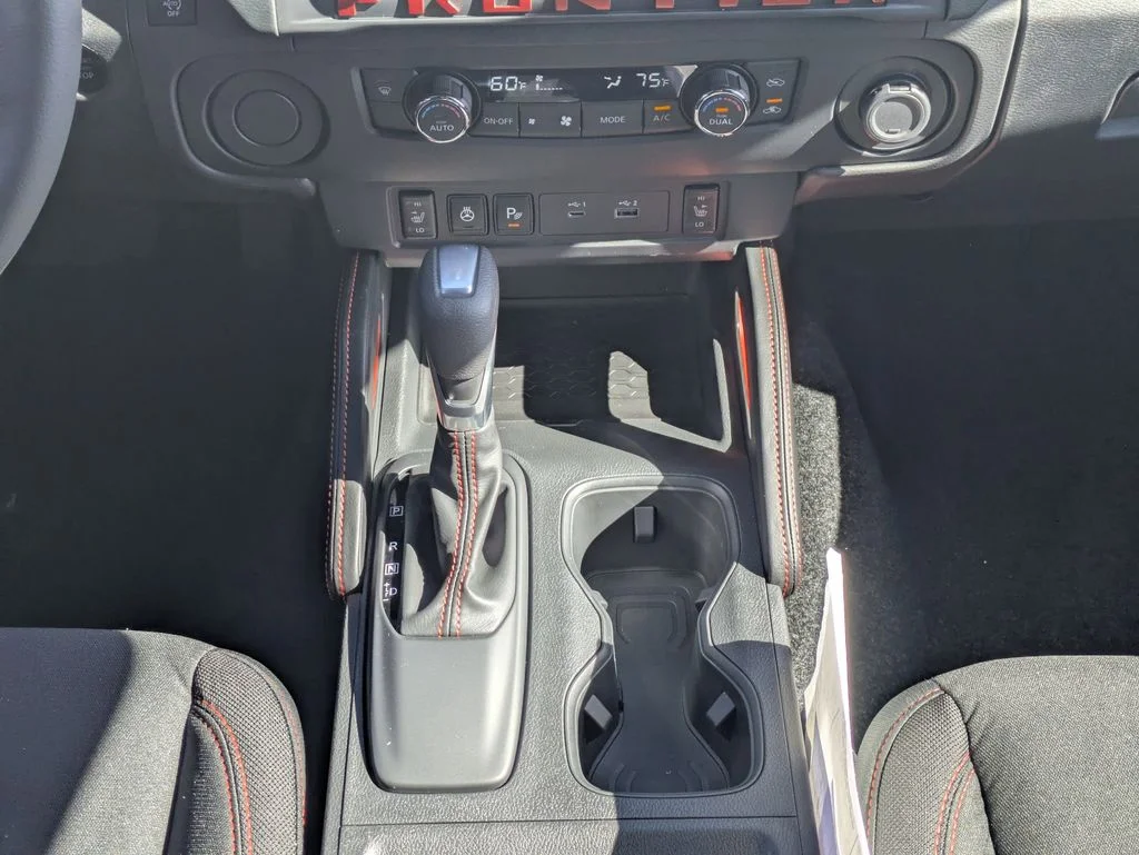 New 2026 White Nissan PRO-X image 19