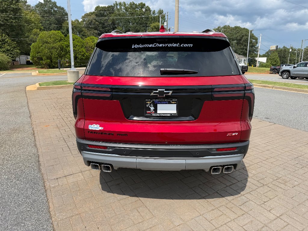 2027 Chevrolet Traverse Z71 - Photo 6