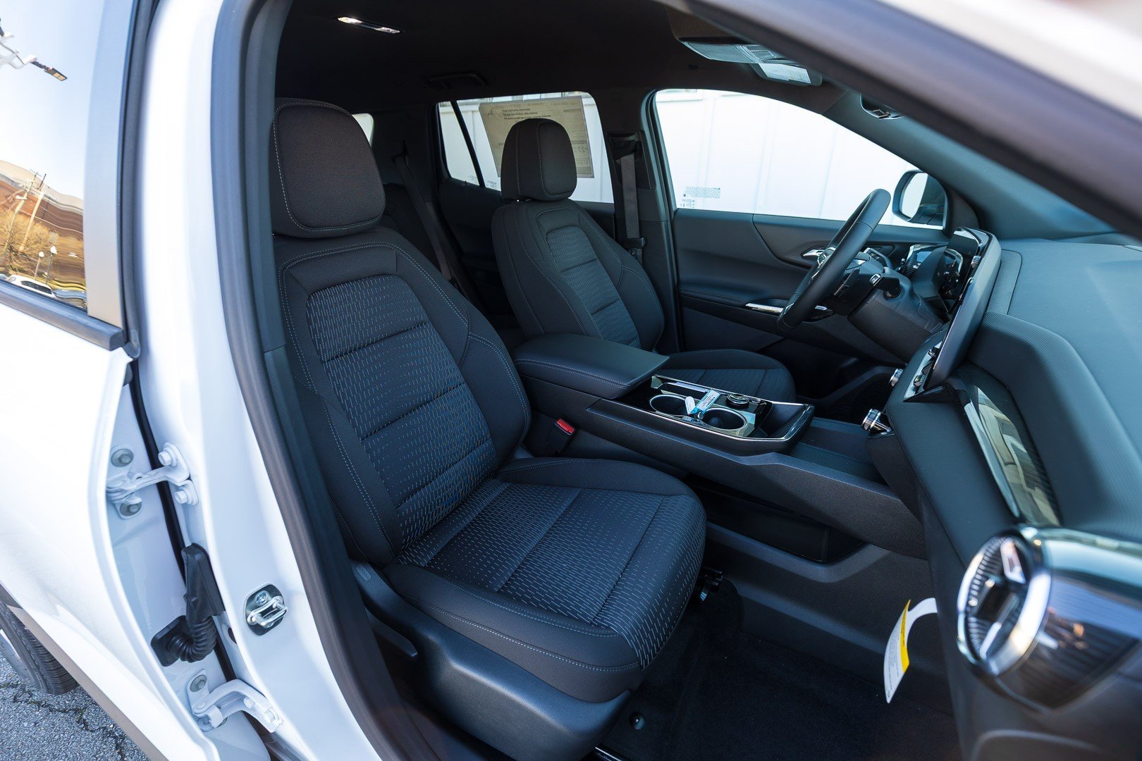 New 2026 Summit White Chevrolet LT image 25