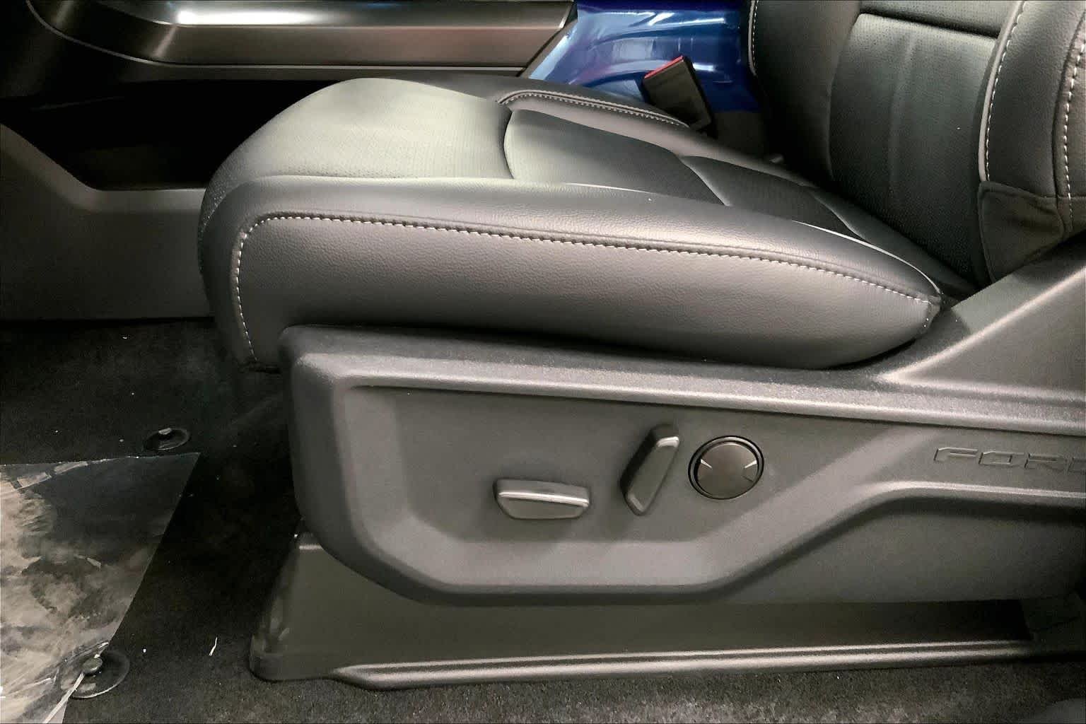 New 2026 Avalanche Ford Lariat® image 19