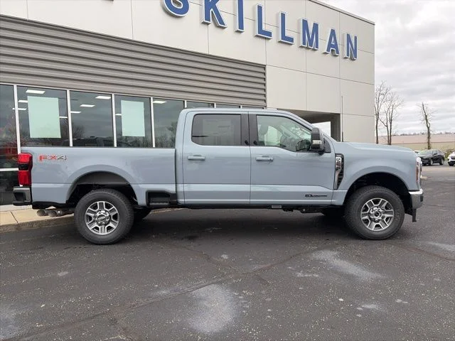 New 2026 Glacier Gray Metallic Tri-Coat Ford F-250® Lariat® image 9
