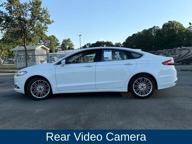 Used 2014 White Ford SE image 8