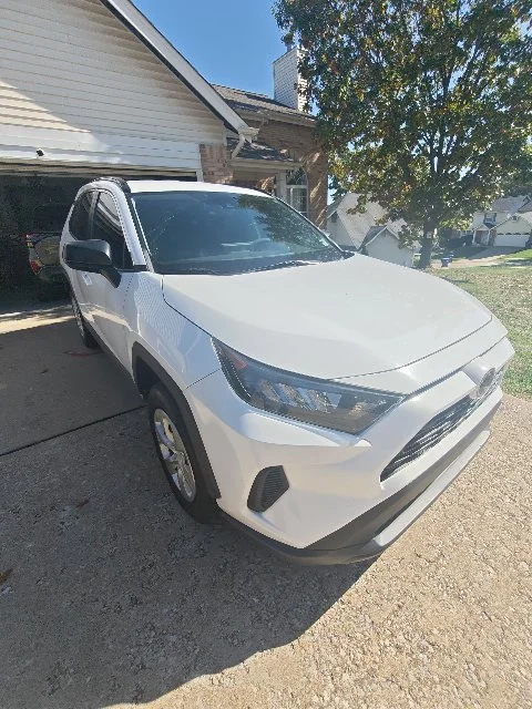 Used 2021 White Toyota LE image 15
