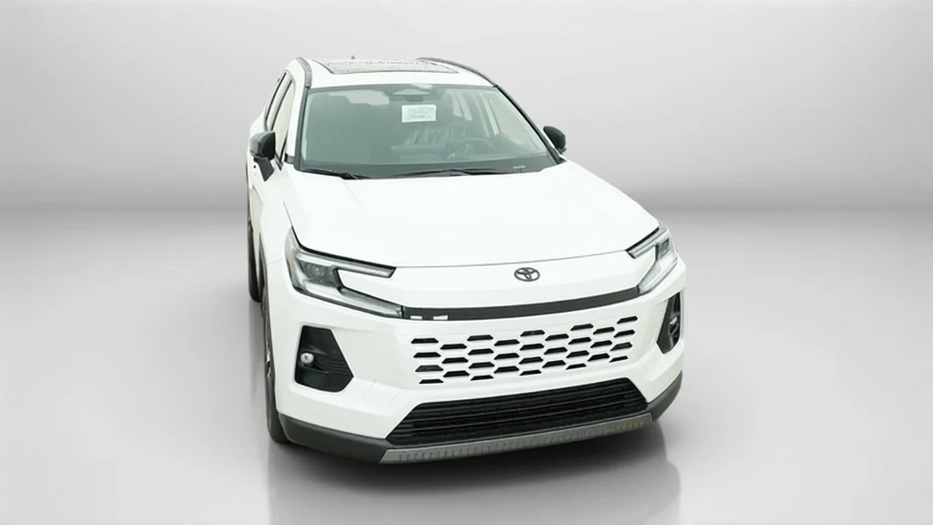 New 2026 Wind Chill Pearl Toyota Limited image 4