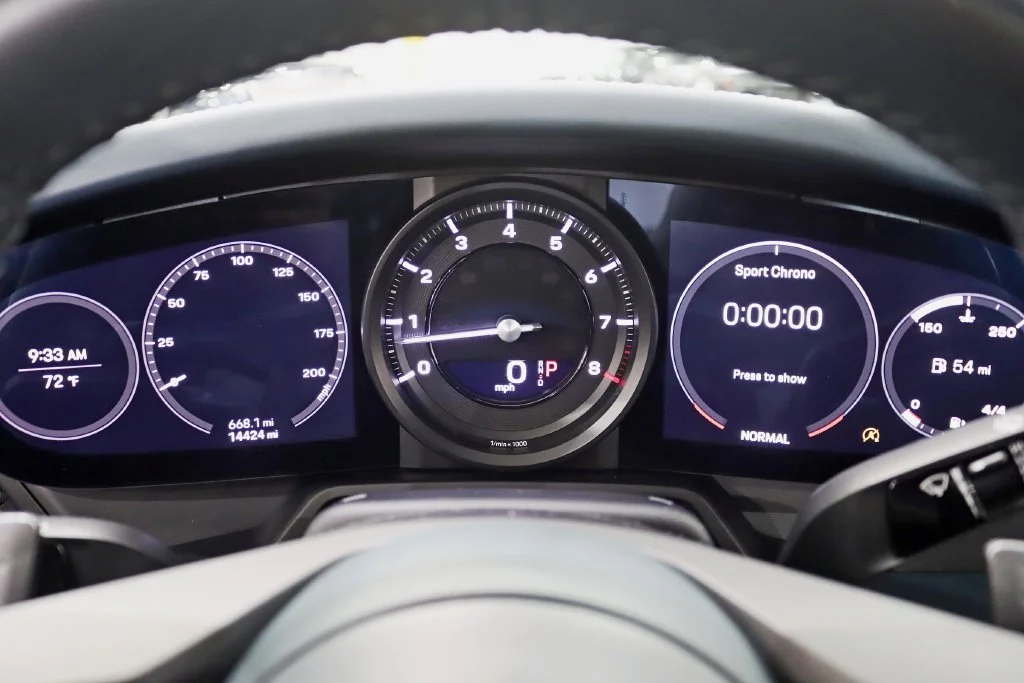 Used 2020 Silver Porsche Carrera S image 17