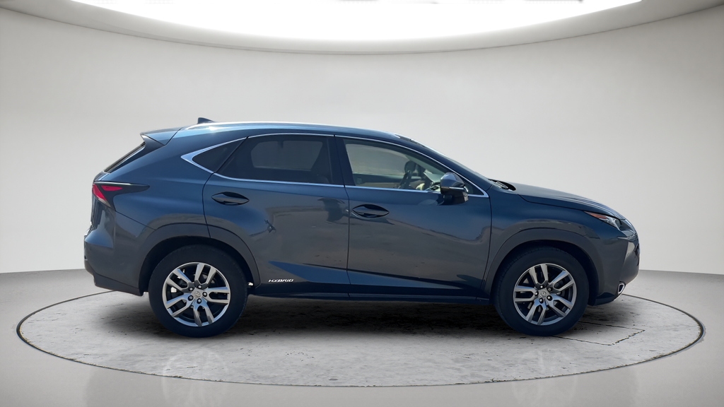 Used 2015 Blue Lexus 300h image 8
