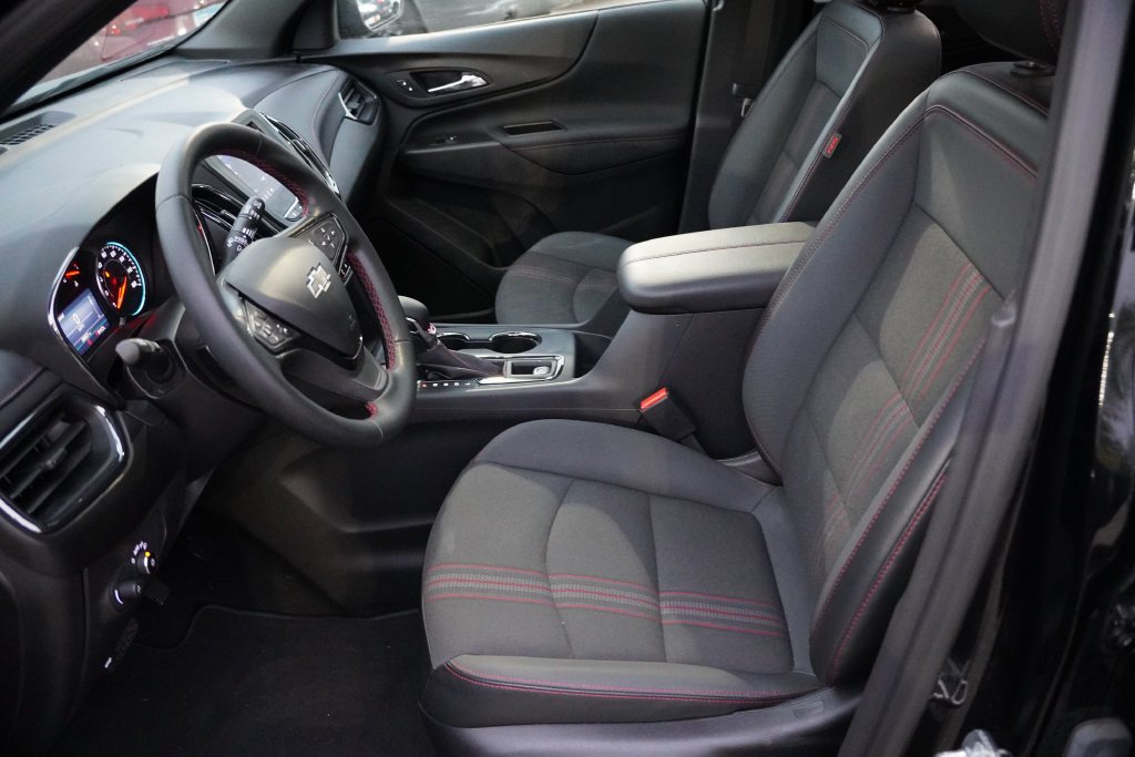 2023 Chevrolet Equinox RS - Photo 4