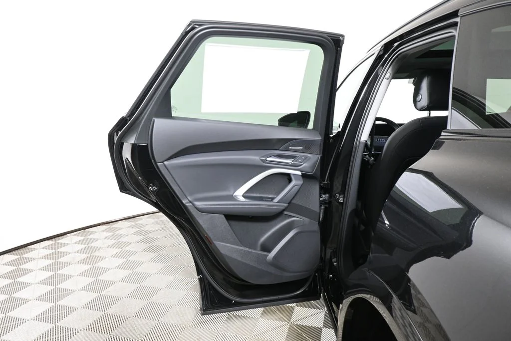 New 2026 Black Audi Premium Plus image 32