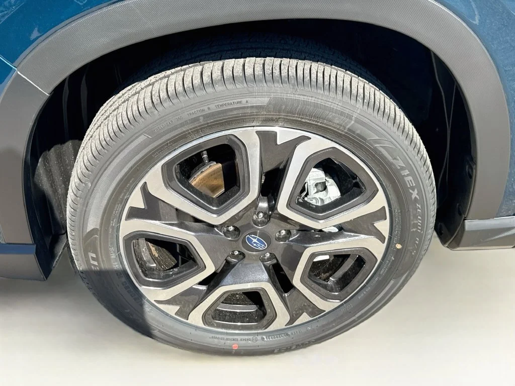 New 2027 Blue Subaru Limited image 41