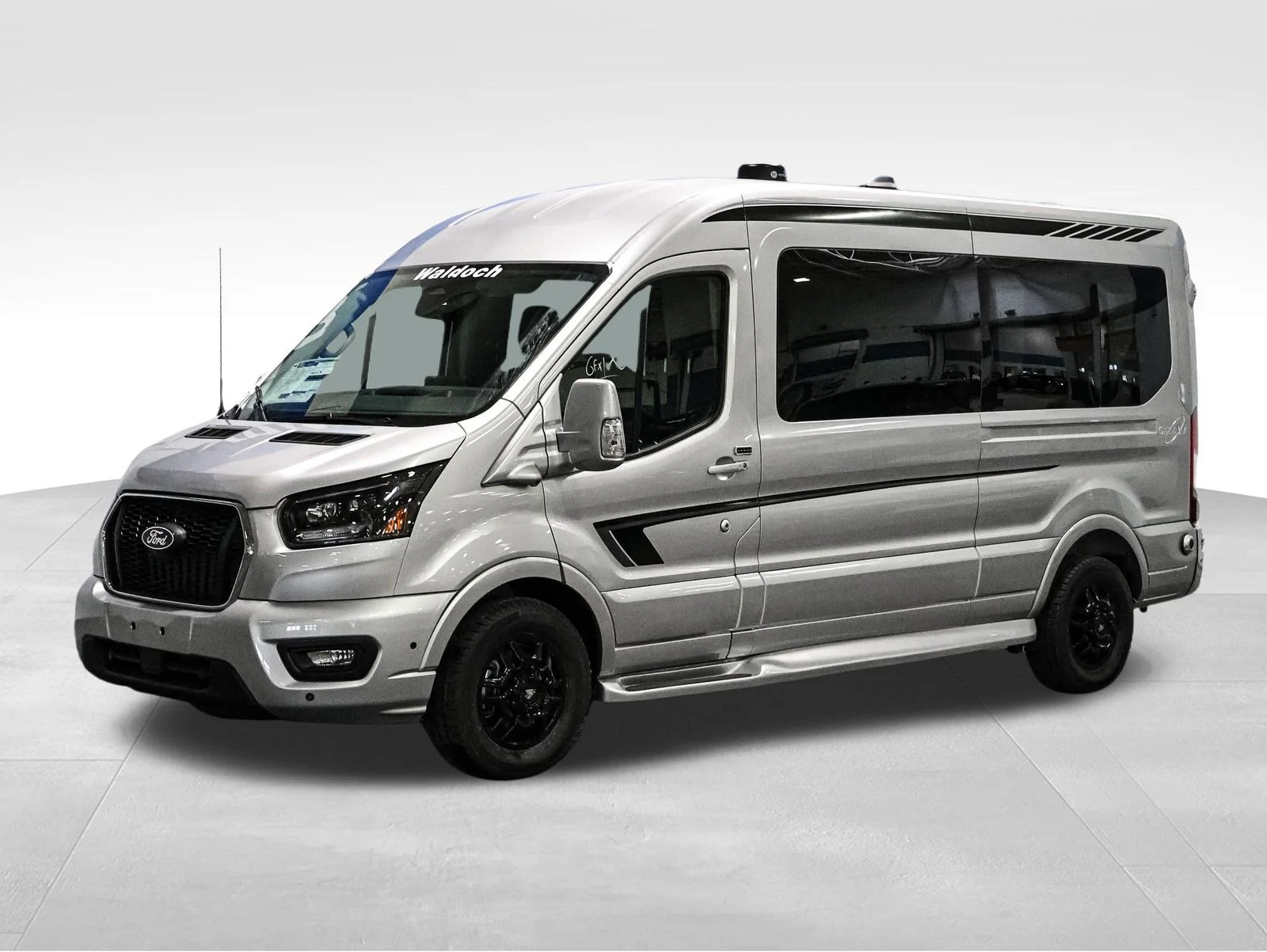 New 2026 Ingot Silver Metallic Ford Cargo Van image 2