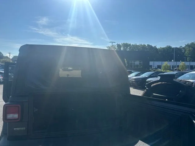 Used 2021 Black Jeep Unlimited Sport image 17