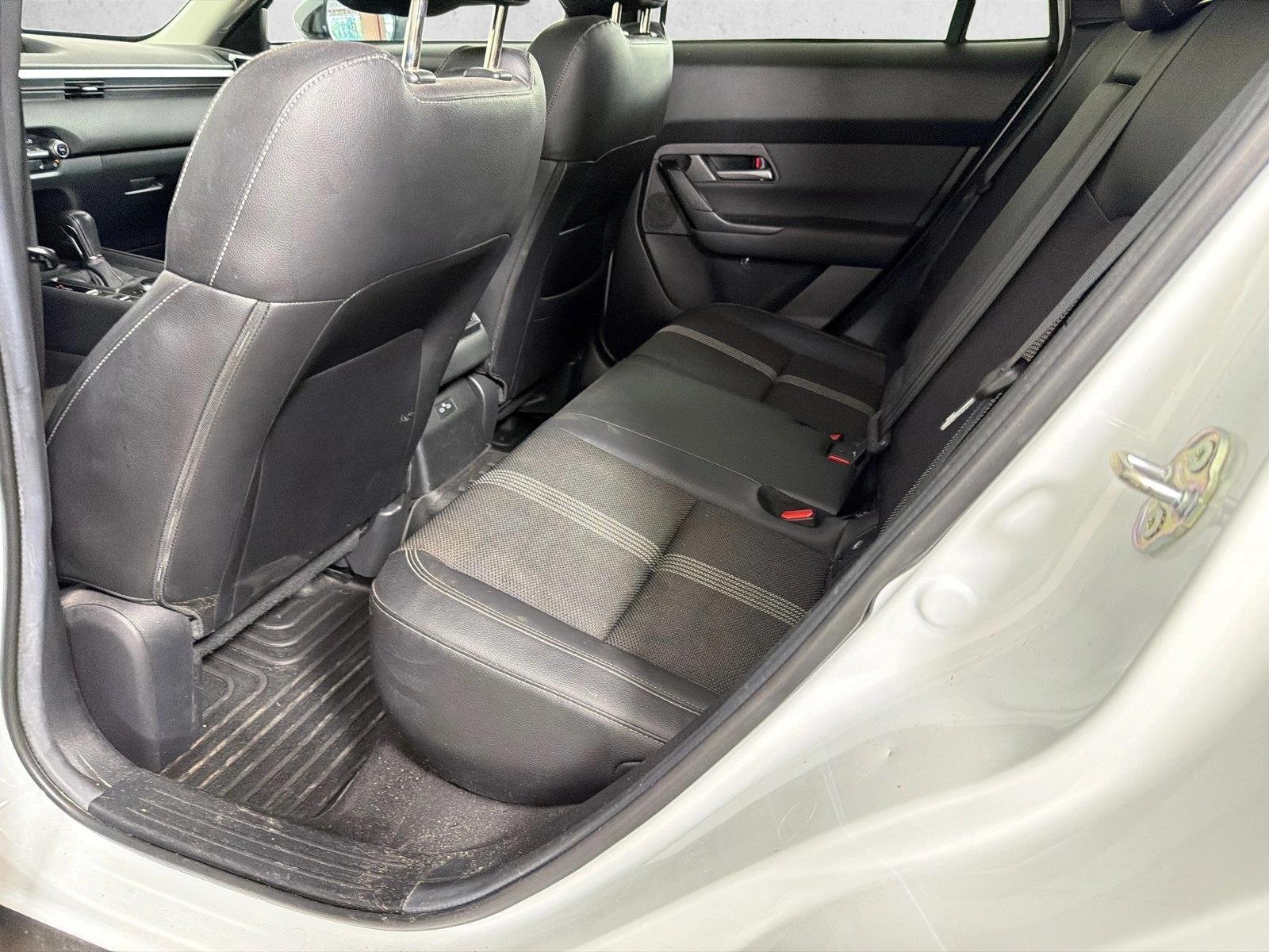 Used 2025 Wind Chill Pearl Mazda 2.5 S Preferred Package image 21