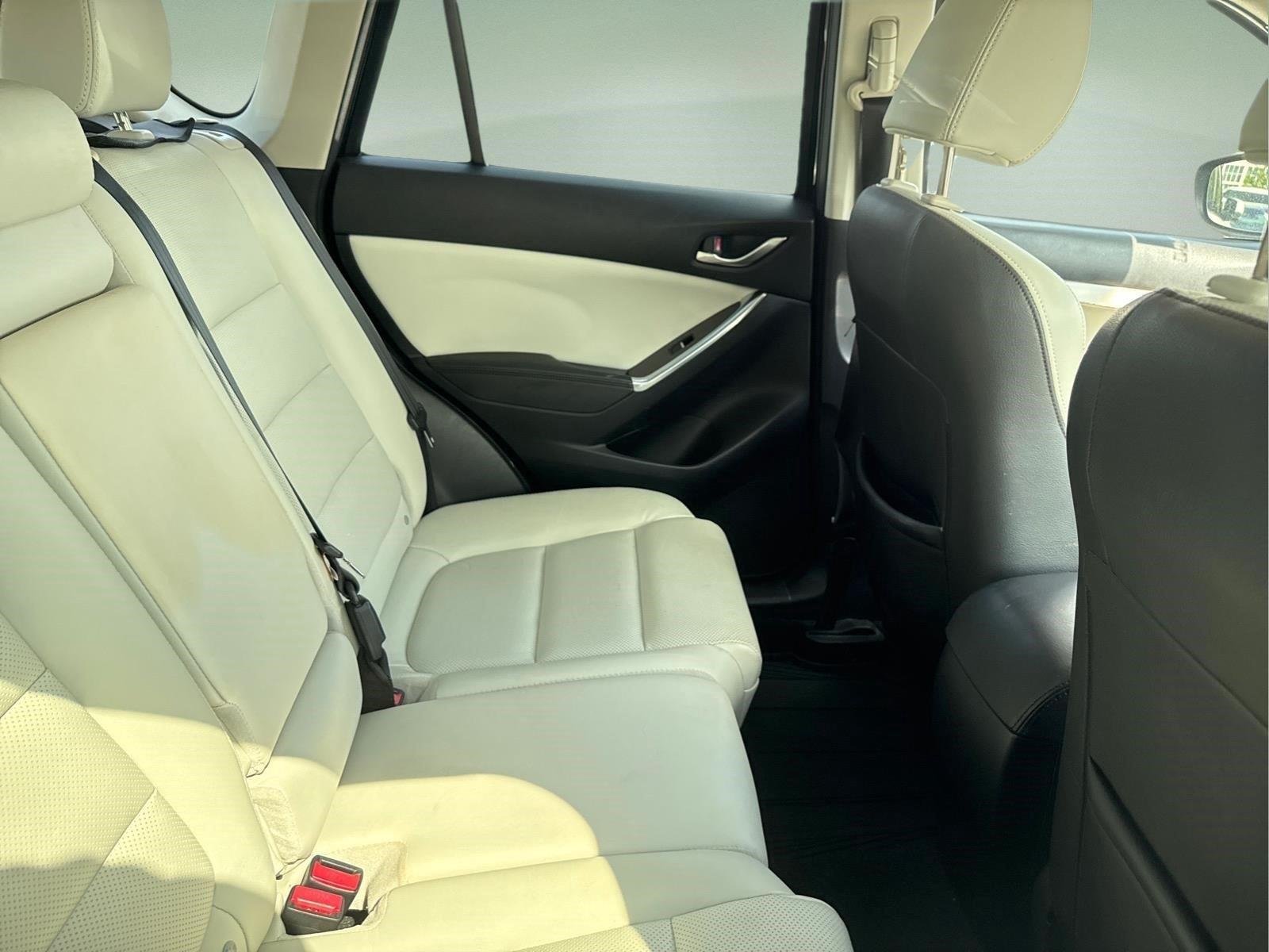 Used 2016 Jet Black Mica Mazda Grand Touring image 18