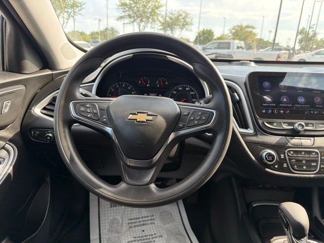 Used 2024 Lakeshore Blue Metallic Chevrolet LT image 24