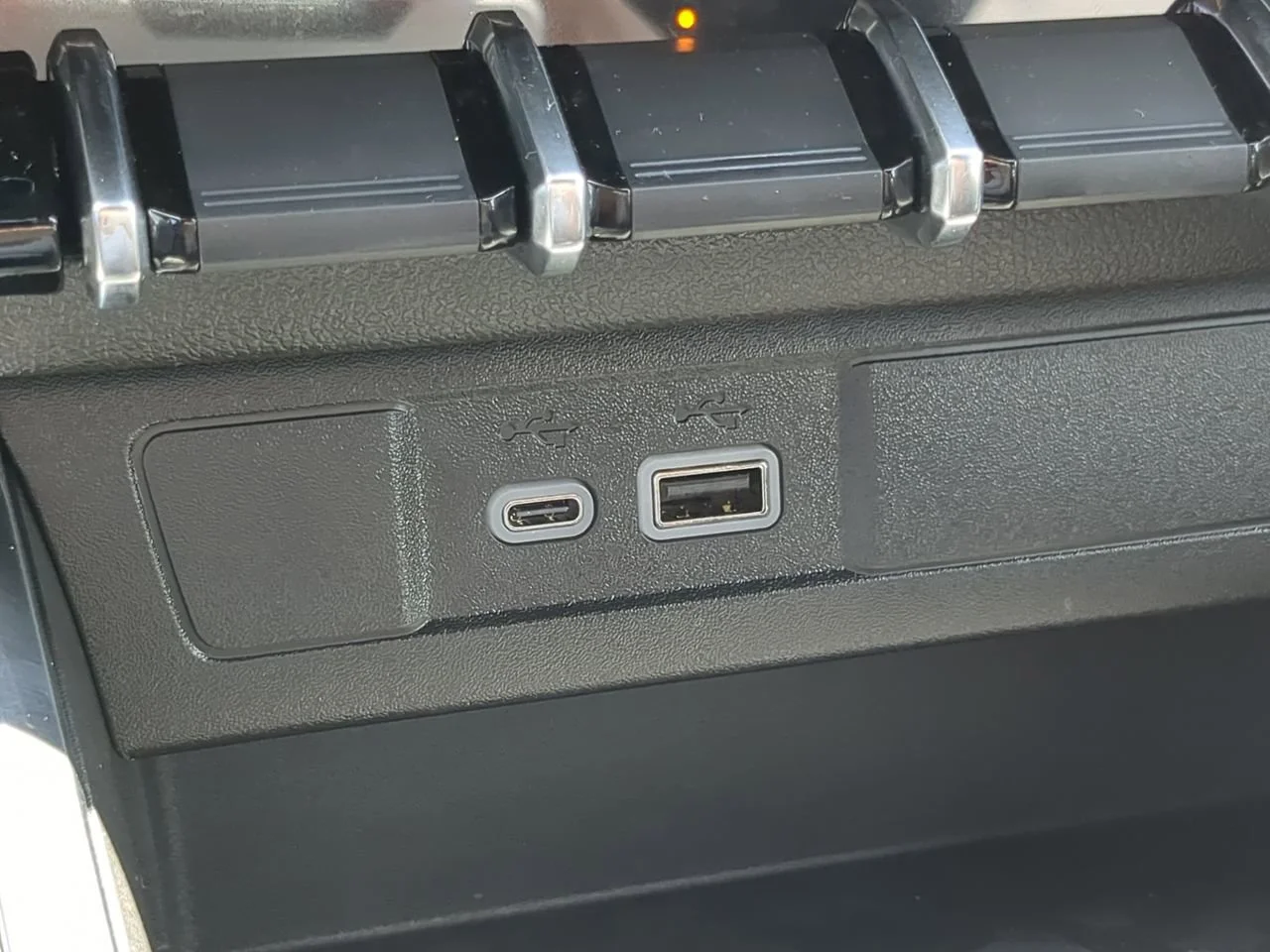 2026 GMC Canyon Elevation - Photo 21