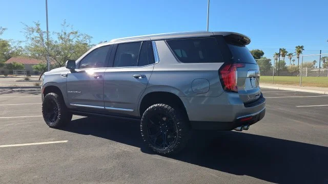 Used 2021 Gray GMC Denali image 5