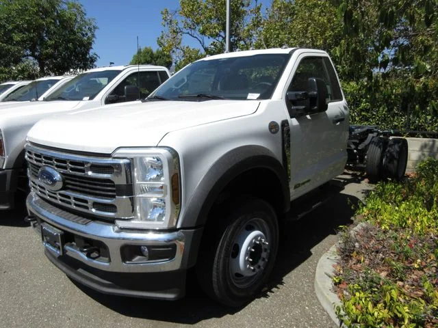 2024 Ford F-450 XL Regular Cab 169-In DRW's photo