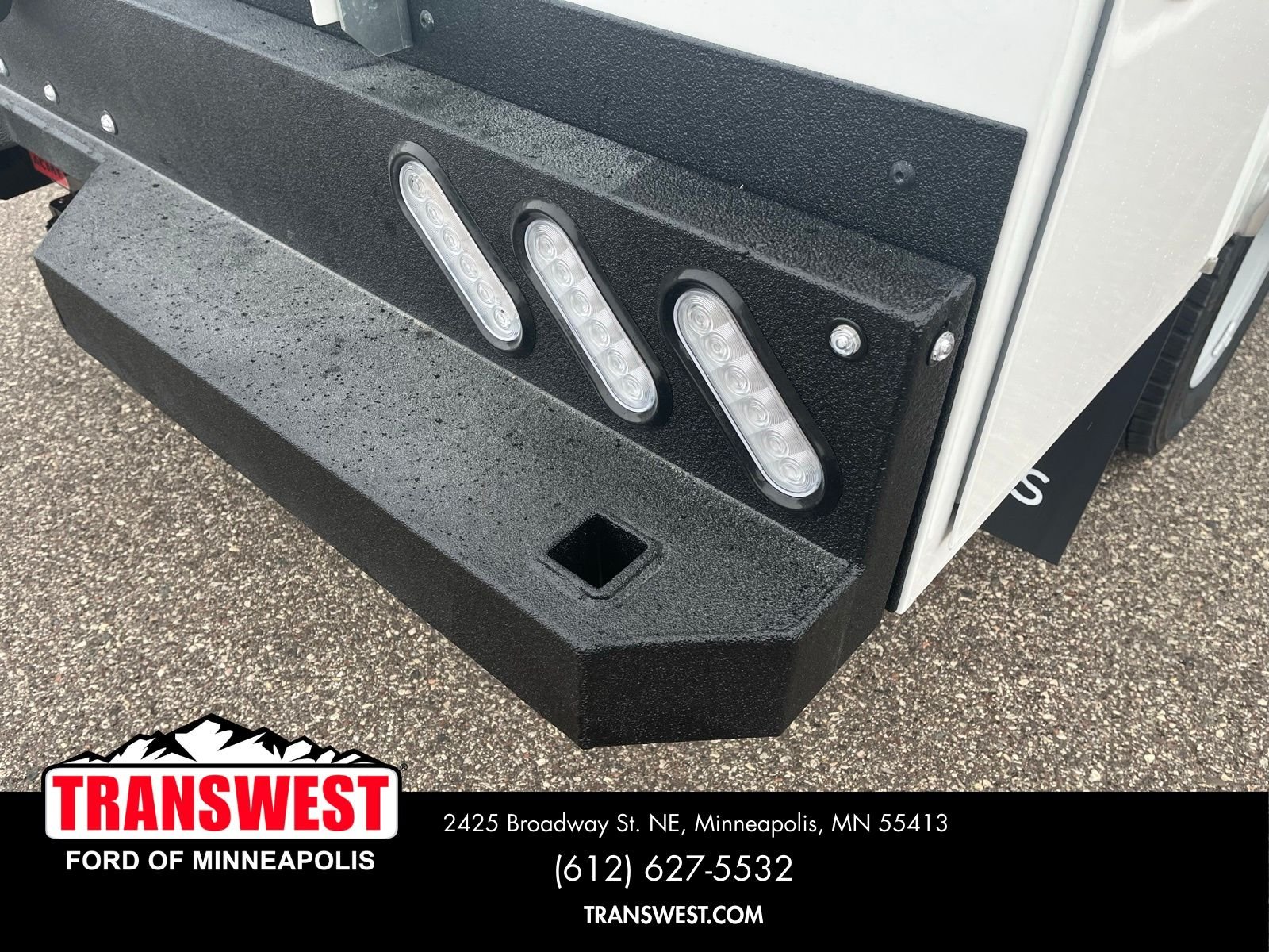 2025 Ford F-550 Super Duty Chassis Cab XL - Photo 6