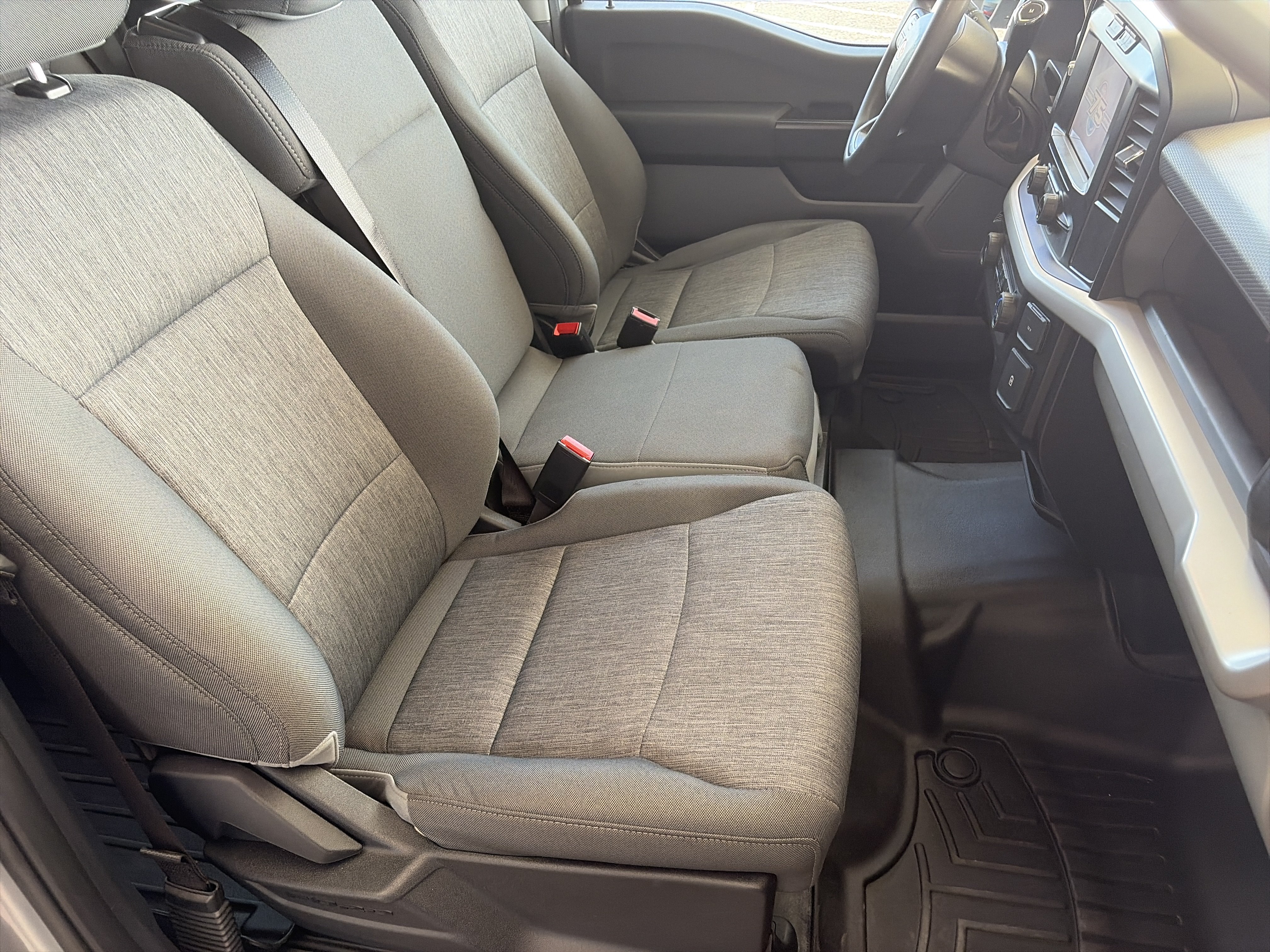 Used 2023 Silver Ford XL image 14