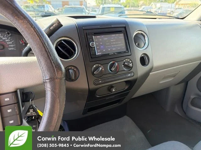 Used 2007 Green Ford  image 20