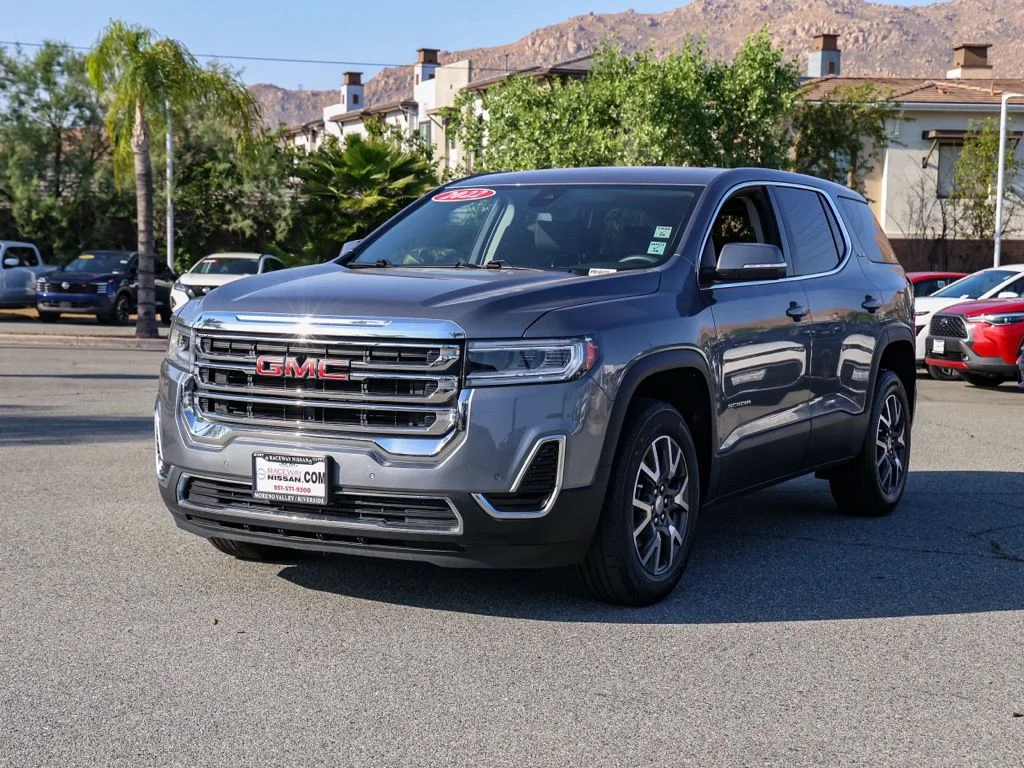 Used 2022 Gray GMC SLE image 8
