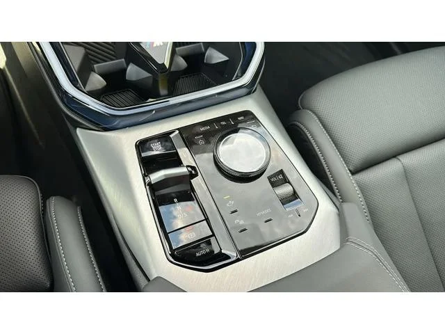 2026 BMW X3 30 - Photo 19