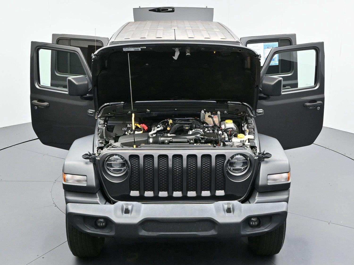 Used 2022 Granite Crystal Metallic Clearcoat Jeep Unlimited Sport S image 44
