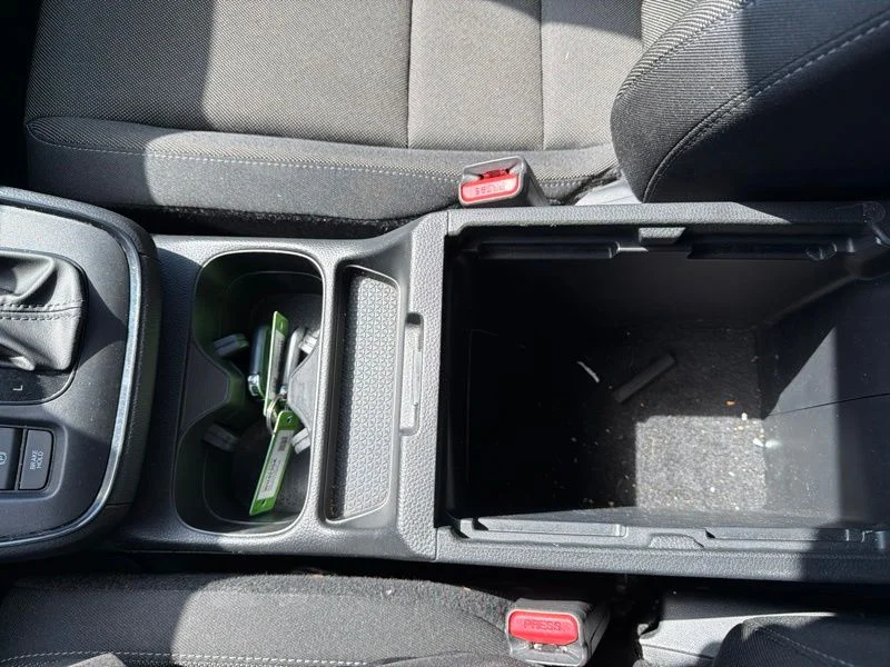 Used 2024  Honda LX image 17
