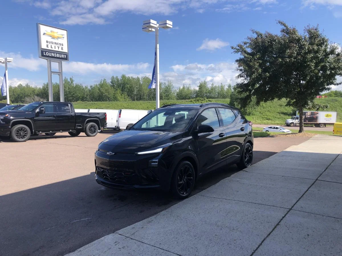 New 2027 Black Chevrolet Fwd 4dr Rs image 4