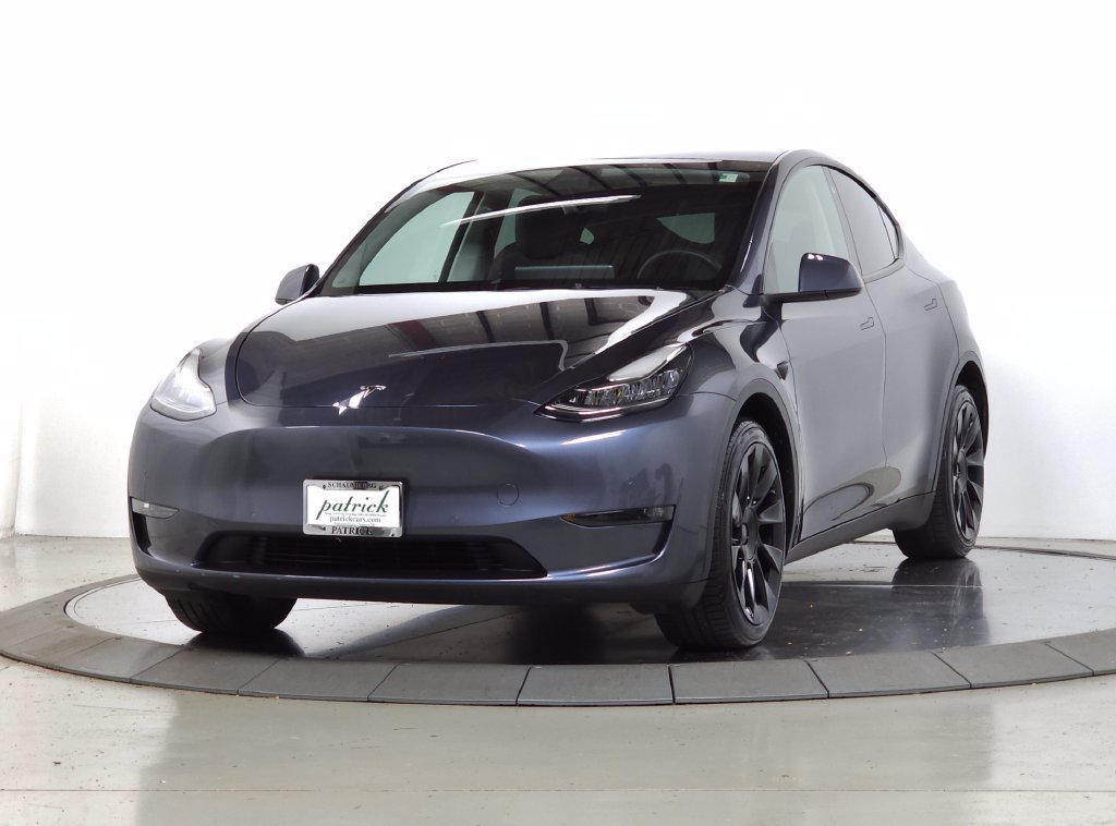 Used 2022 Midnight Silver Metallic Tesla Long Range image 3