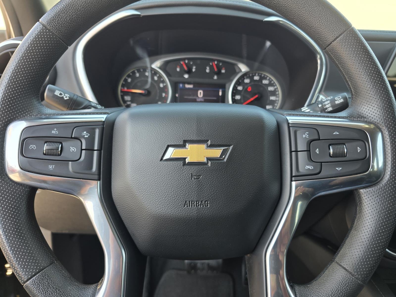 Used 2022 BLACK Chevrolet LT image 10