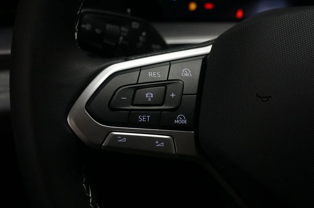 New 2026 Deep Black Volkswagen 2.0T S image 22