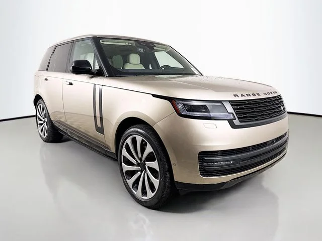 New 2026 Batumi Gold Premium Metallic Land Rover SE image 3