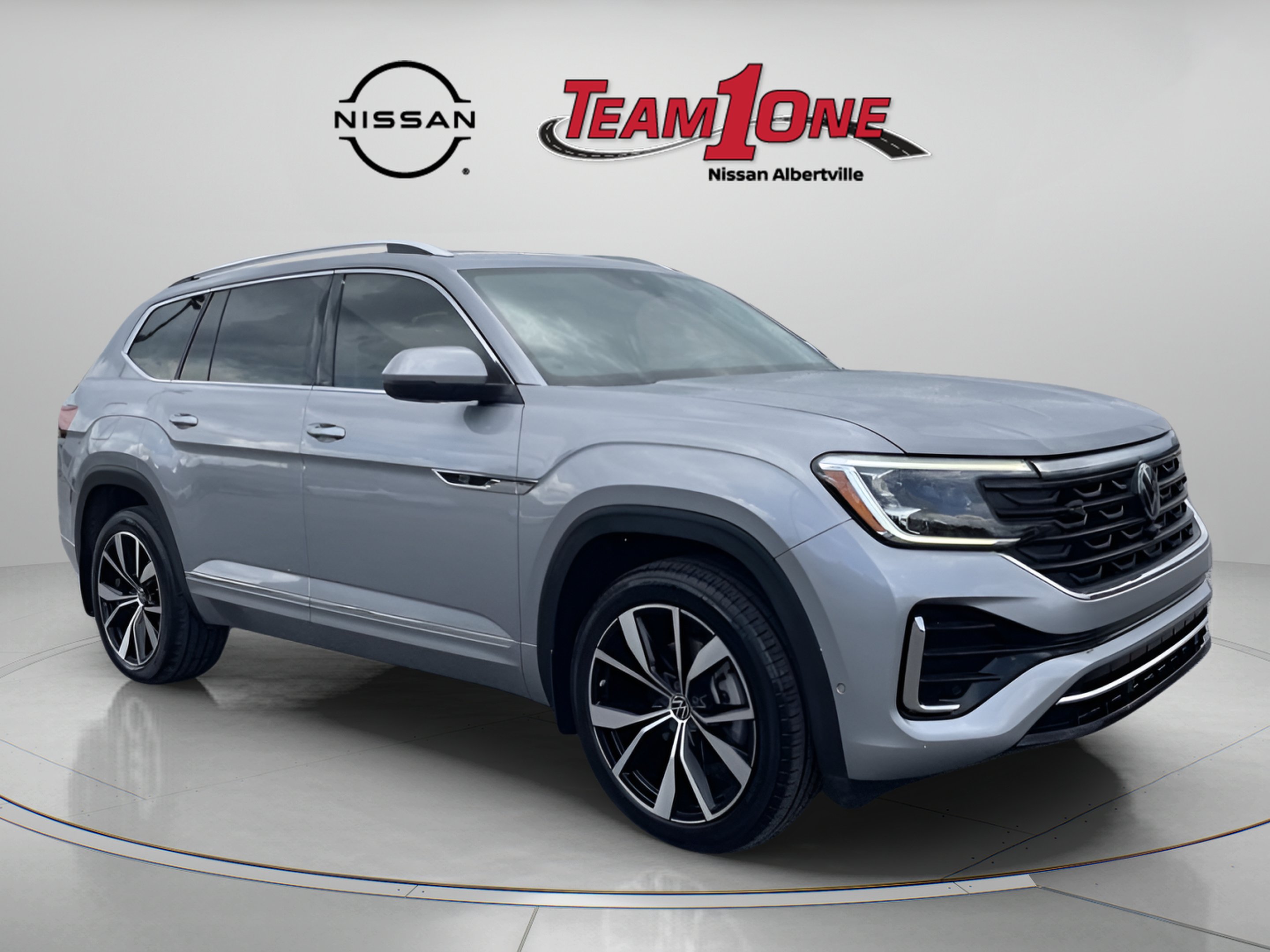 2024 Volkswagen Atlas SEL Premium R-Line