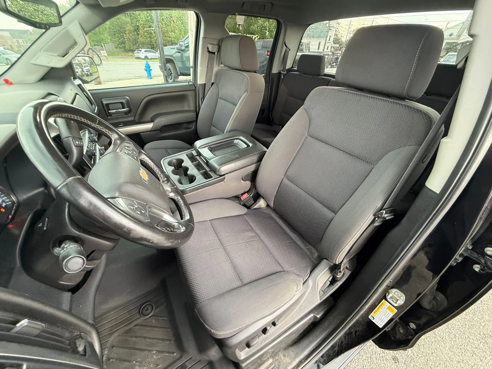 Used 2018 Black Chevrolet LT image 10