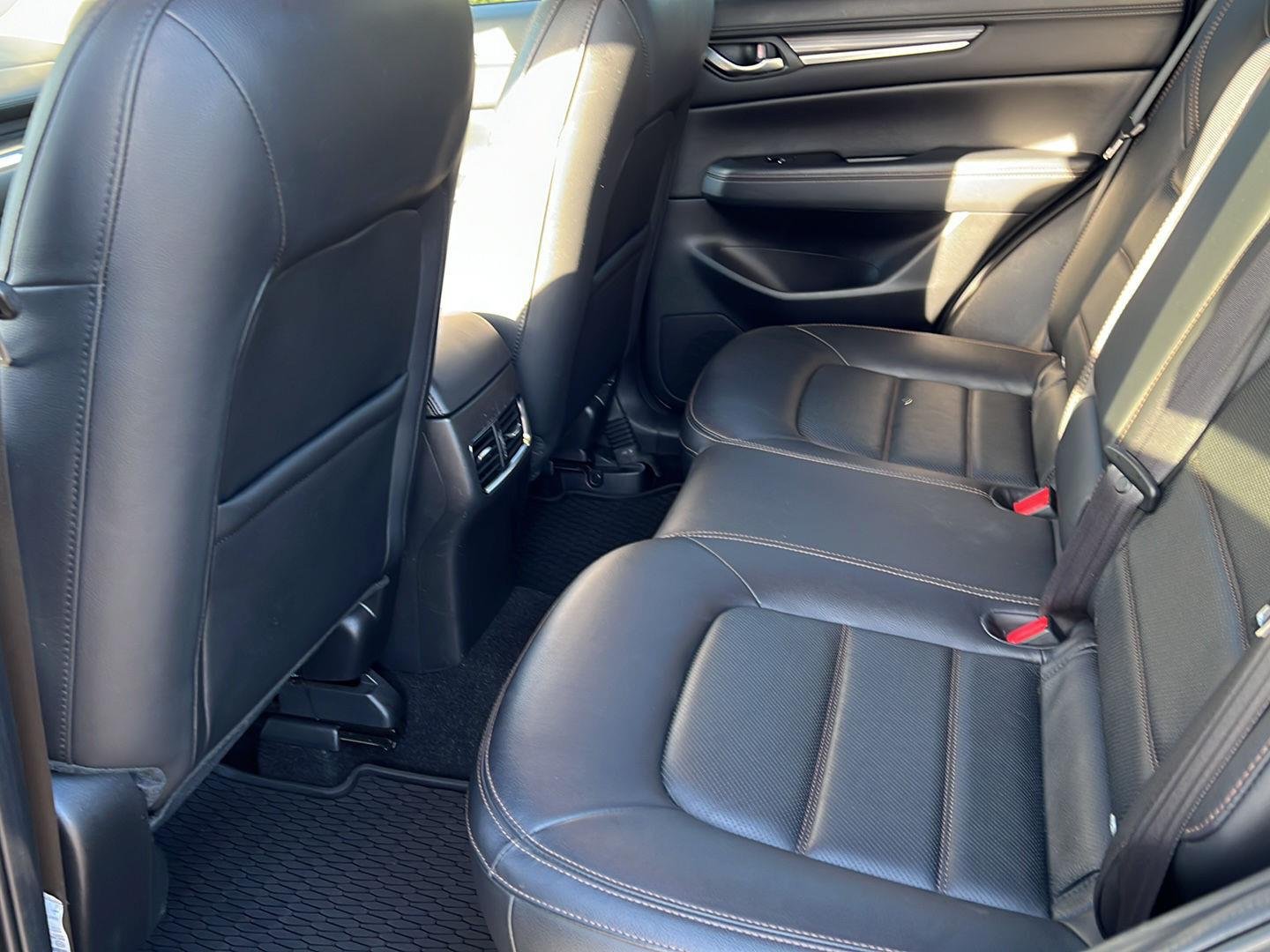 Used 2021 Jet Black Mica Mazda Grand Touring image 23
