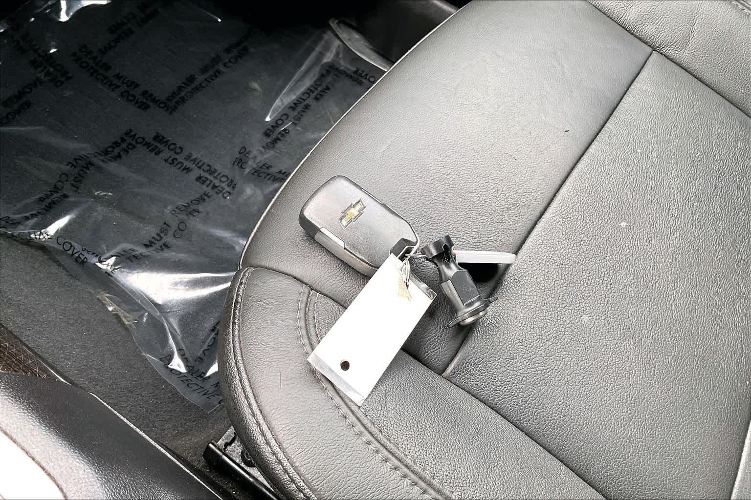Used 2019 Northsky Blue Metallic Chevrolet RST image 11