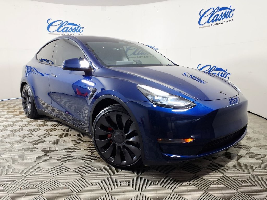 2025 Tesla Model Y Performance