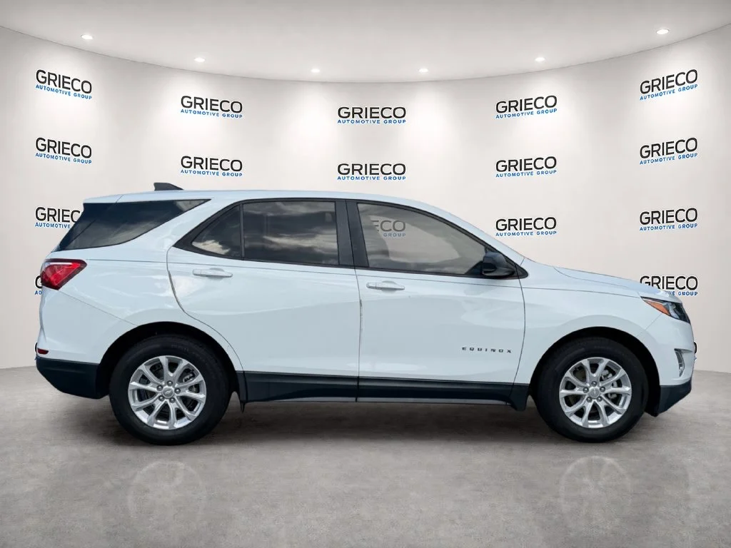 Used 2021 White Chevrolet LS image 8